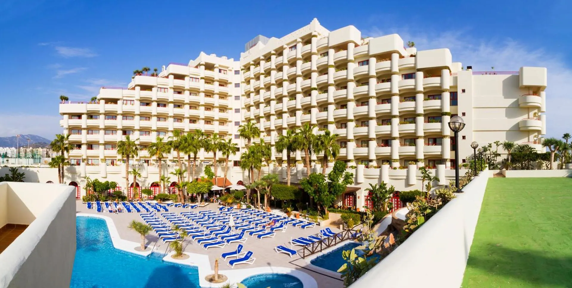 Ibersol Almunecar Beach & Spa Hotel 4*,