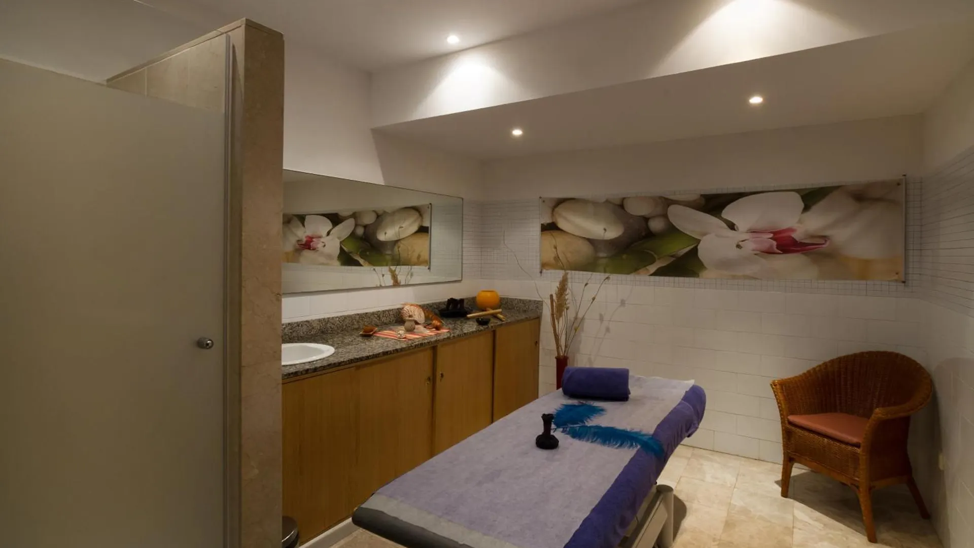 Ibersol Almunecar Beach & Spa Hotel 4*,